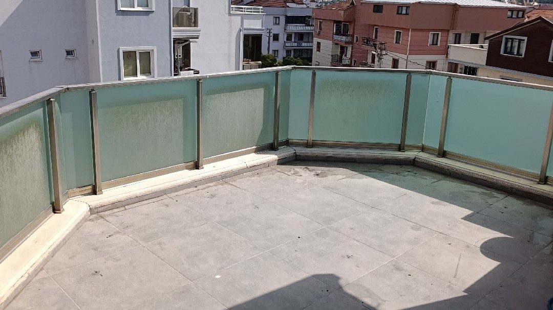 alüminyum doğrama ve pvc doğrama montaj cam korkuluk sistemleri