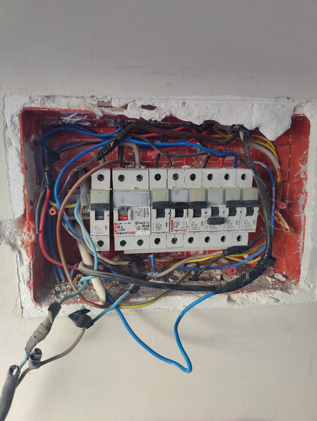 Elektrikçi hizmeti