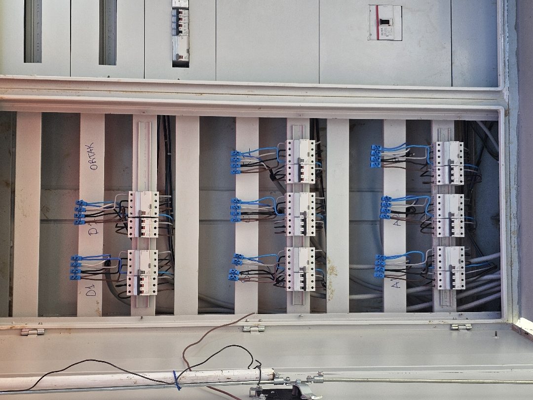 Ev Elektrik Tesisatı hizmeti