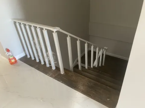 alüminyum korkuluk cam balkon